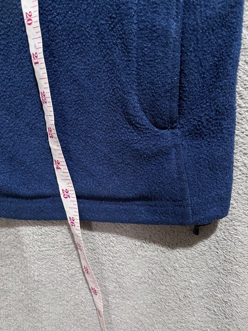 The North Face Glacier Full-Zip Fleece (Category: Coats, Jackets and Outerwear) located in Koronadal. Submitted by thrift.or.treat (Listing ID 1461610332, Image 3). Description: Excellent condition no issue Authenticity is not guaranteed..