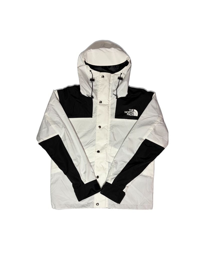 The North Face Retro 1986 Futurelight Mountain Jacket (Category: Coats, Jackets and Outerwear) located in Manila. Submitted by swaaaaggy (Listing ID 1461712484, Image 1). Description: The North Face Retro 1986 Futurelight Mountain Jacket Size Small (23.5x27) Issue: Stain in armpit ₱1,500.