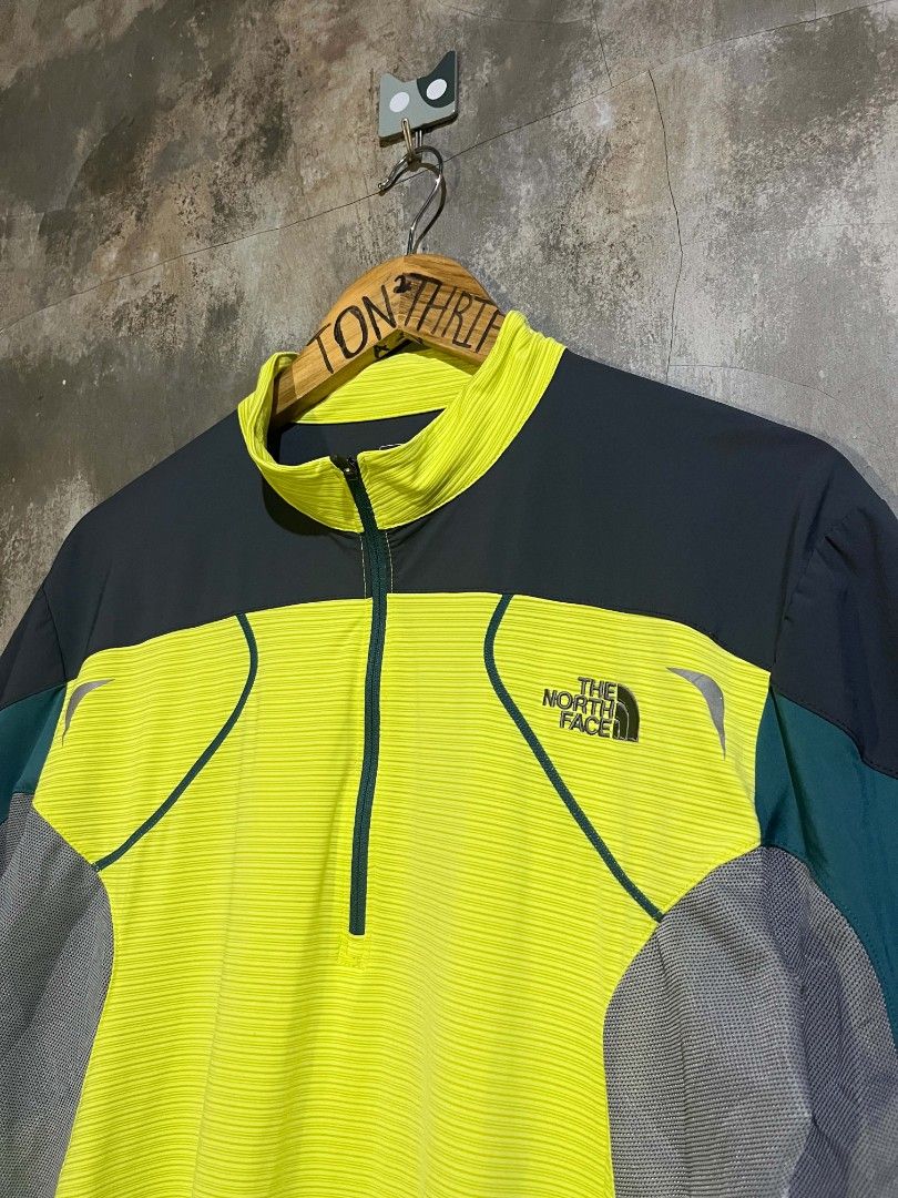 The North Face Summit Series Half Zip (Category: Activewear) located in Andop. Submitted by tonthrift_st (Listing ID 1461713765, Image 3). Description: The North Face Summit Series Half Zip Good as new Size XL on tag Dimes W21 L28 No issue / flaws 🏷️650 + sf 📍Kapalong, Davao del Norte.