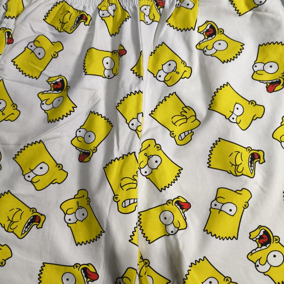 The Simpsons AOP Sweat Short (Category: Shorts) located in Manila. Submitted by shykes_26 (Listing ID 1461565811, Image 3). Description: Dimensions: Waist - 28-44 Length - 18 Leg open - 12 Issues: None.