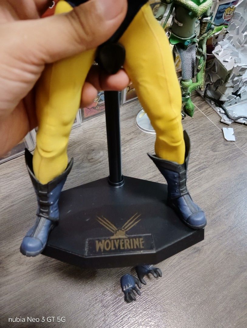 Third party 14 inches wolverin (Category: Figurines & Statues) located in Mabalacat. Submitted by babyjamil1919 (Listing ID 1461609603, Image 3). Description: Third party toys po to pero may marking namn sa base maganda details nya and mabigat tela ung damit nyan issue nya lang may konting punit damit nya sa likod tpos wla tlga syang claw nilagyan lng tignan nlng dn pics as is lng po.
