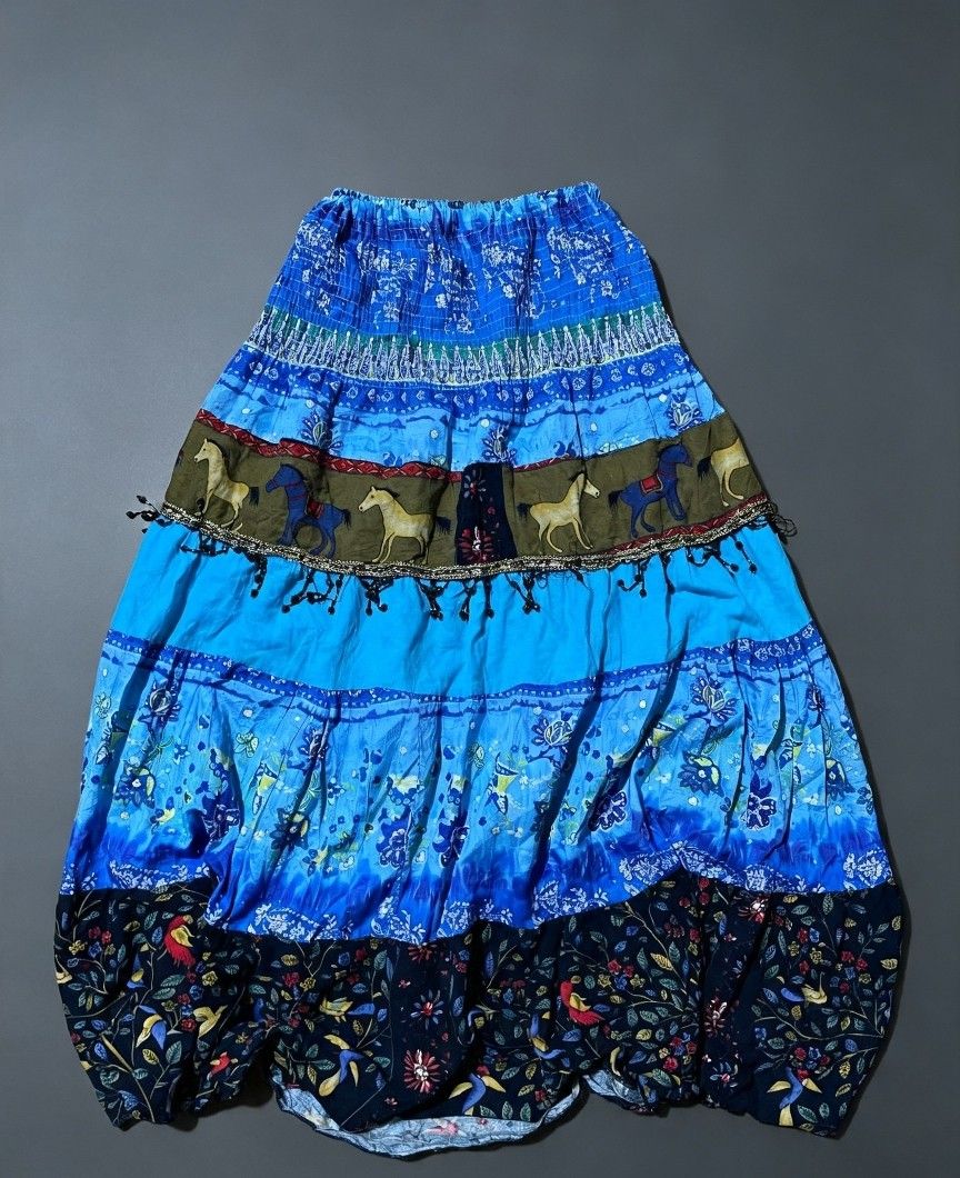 TIERED MAXI SKIRT (Category: Skirts) located in Malabon City. Submitted by arc___wear (Listing ID 1461762608, Image 1). Description: TIERED MAXI SKIRT - SIZE XS TO MEDIUM - NO ISSUE - GOOD CONDITION - DM FOR MORE DETAILS AND PICS.