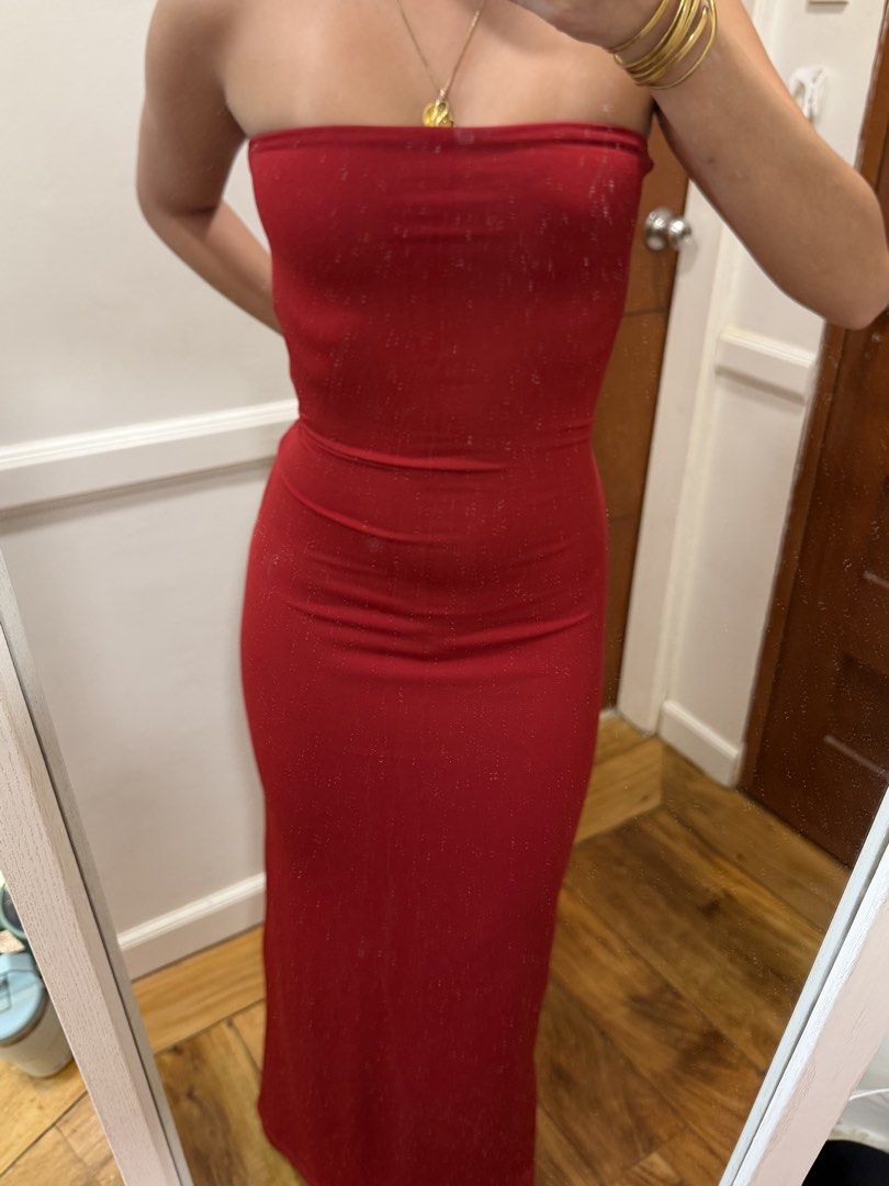 TIGER MIST Daniel Dress (Category: Evening dresses & gowns) located in Manila. Submitted by beysclosett (Listing ID 1461762382, Image 1). Description: - only used once!! - super good condition - fabric is comfy & stretchy - flattering! - fits XS-S.