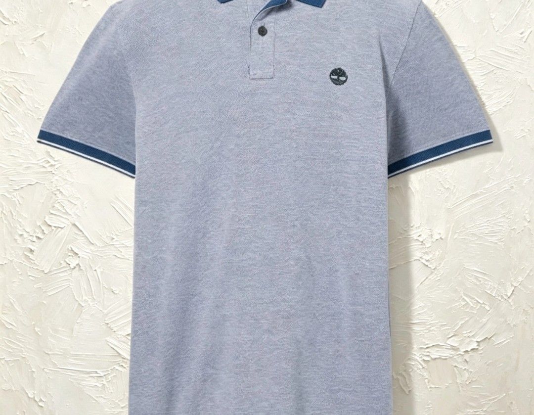 Timberland Polo Shirt (Category: Tshirts & Polo Shirts ) located in Manila. Submitted by iceman_17 (Listing ID 1461626422, Image 1). Description: Timberlan Oxford Polo Size S.