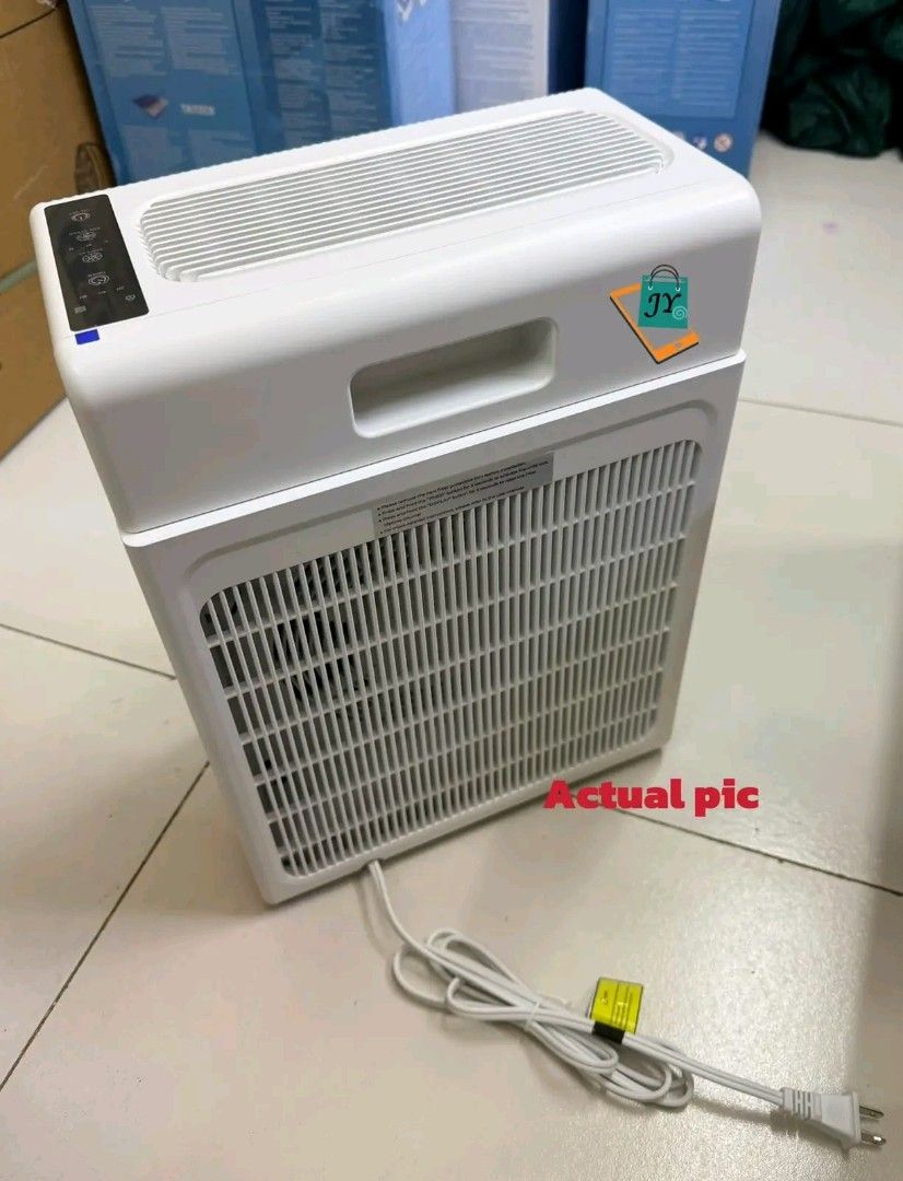 Tixx Desktop Air Purifier White (Category: Air Purifiers & Dehumidifiers) located in Manila. Submitted by marvieobordo (Listing ID 1461582871, Image 2). Description: - Tixx Desktop Air Purifier - Color: White - Ideal for small rooms - Easy-to-use controls on top - Includes power cord.