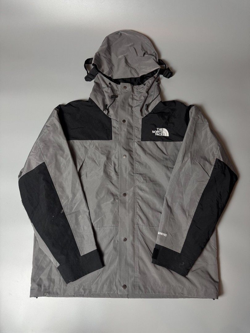 TNF GORE TEX (Category: Coats, Jackets and Outerwear) located in San Pedro. Submitted by jv_aman_ (Listing ID 1461766879, Image 2). Description: .