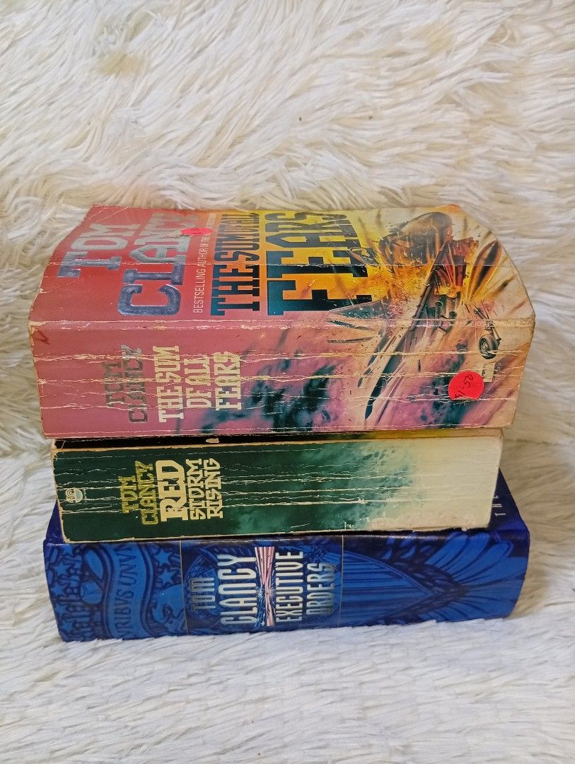 Tom Clancy Books (Category: Storybooks) located in Caloocan City. Submitted by Trendy_Sulit_Deals (Listing ID 1461718482, Image 1). Description: 📚 Tom Clancy Classic Thriller Collection For fans of military fiction, political thrillers, and action-packed espionage stories. Own a collection of bestselling novels from Tom Clancy, one of the most acclaimed authors of military and techno-thriller fiction. ✨ Included Titles: The Sum of All Fears – Pa