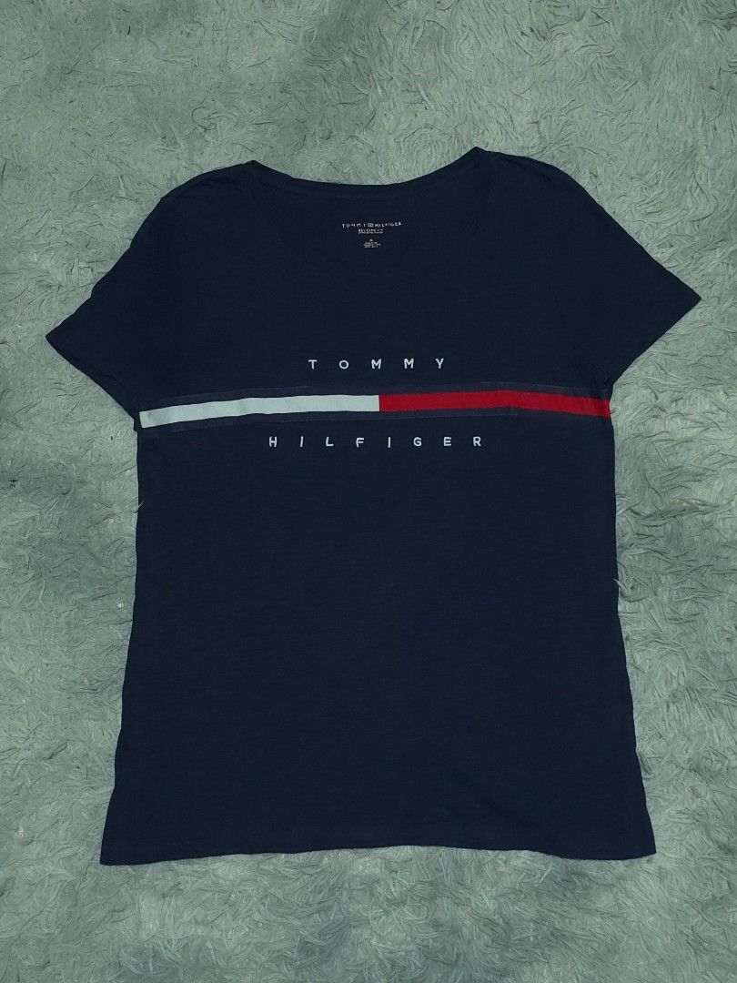 Tommy Hilfiger (Category: Shirts) located in Abulug. Submitted by humanwhosellthings (Listing ID 1461624346, Image 1). Description: TÒMMY HILFIGER Womens Tee ✅️Size: Medium ✅️Dimes: 18.5W x 26L ✅Condition: Excellent ✅Issue: None ✅Color Rate: 9.8/10.