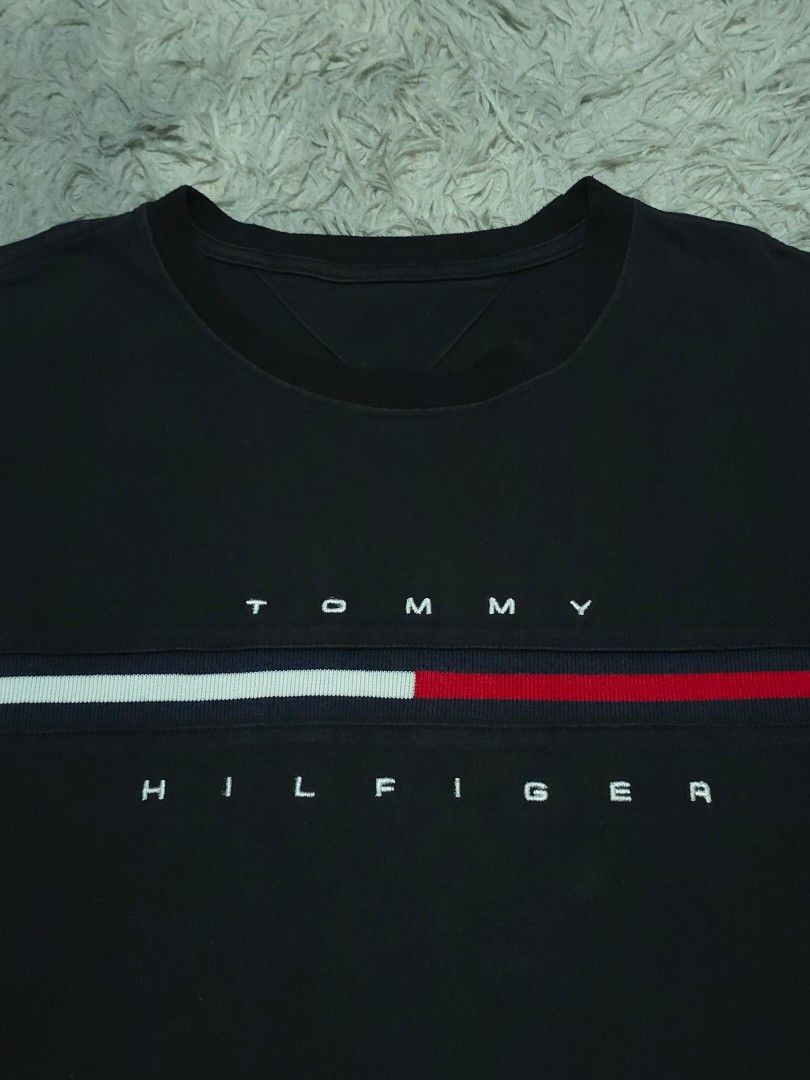 Tommy Hilfiger (Category: Tshirts & Polo Shirts ) located in Abulug. Submitted by humanwhosellthings (Listing ID 1461624549, Image 2). Description: TÒMMY HILFIGÈR ✅️Size: XLarge ✅️Dimes: 23W x 29L ✅Condition: Excellent ✅Issue: None ✅Color Rate: 9.5/10.
