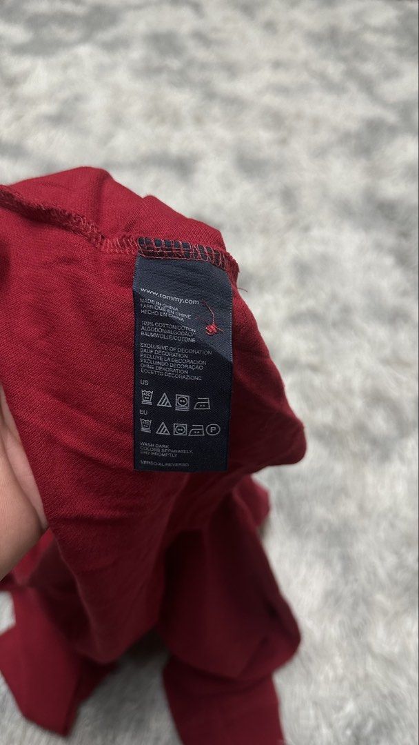 Tommy H*lfiger polo Long Sleeve (Category: Tshirts & Polo Shirts ) located in Manila. Submitted by paulovenegaskalakal2020 (Listing ID 1461719431, Image 2). Description: For sale! Kalakal Tommy h*lfiger polo-longsleeve Medium- 21 width x 28.5-29.5 inches Sleeves- 26 inches Minimal oil stain & dirt Sign of usage Good as new MINE 1,180 +sf.