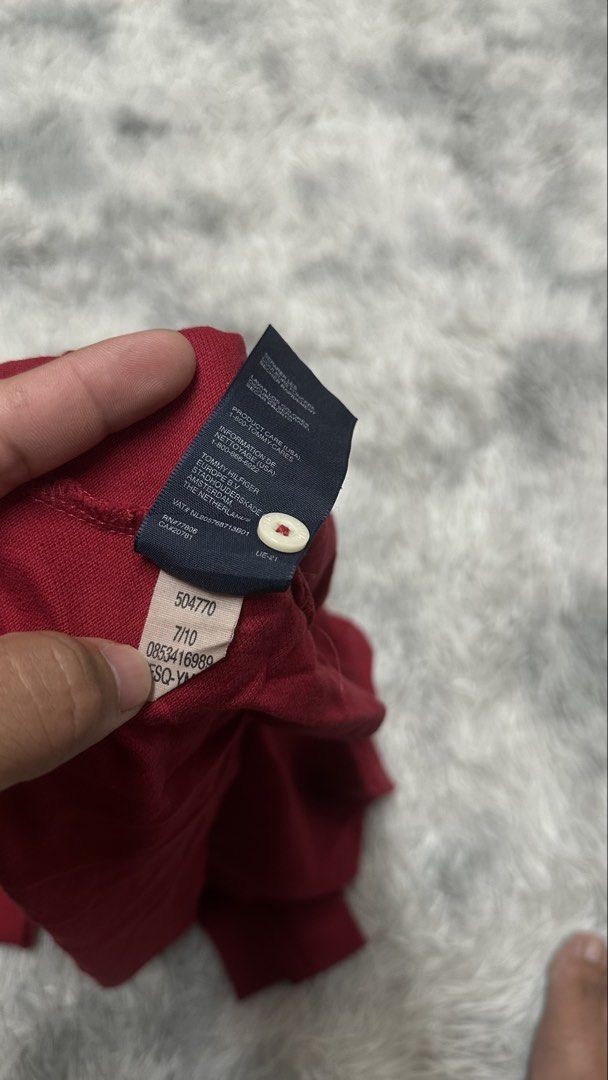 Tommy H*lfiger polo Long Sleeve (Category: Tshirts & Polo Shirts ) located in Manila. Submitted by paulovenegaskalakal2020 (Listing ID 1461719431, Image 3). Description: For sale! Kalakal Tommy h*lfiger polo-longsleeve Medium- 21 width x 28.5-29.5 inches Sleeves- 26 inches Minimal oil stain & dirt Sign of usage Good as new MINE 1,180 +sf.