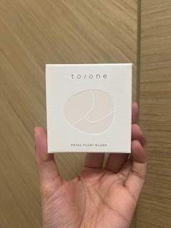 （分類：）位於 。 由 poohloveshopping 提交（商品編號 1461562611，圖片 1）。簡介： 。