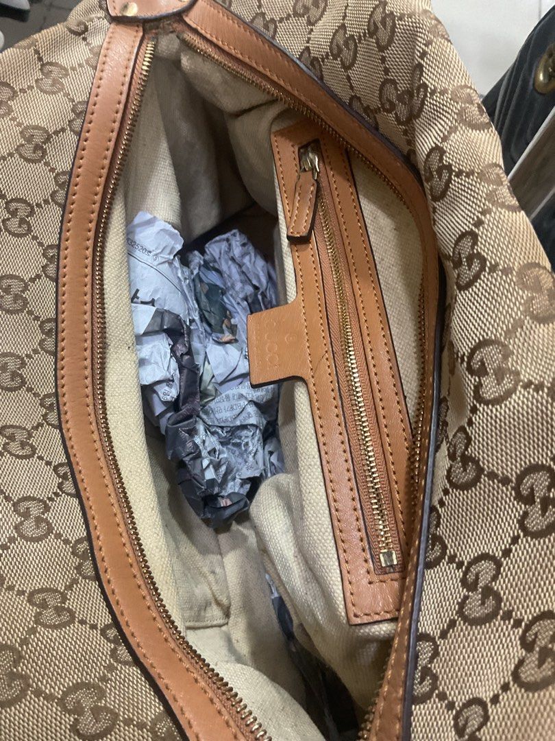 tote gucci (Category: Announcements) located in Bacolod City. Submitted by asianbellahadidd (Listing ID 1461732208, Image 2). Description: .