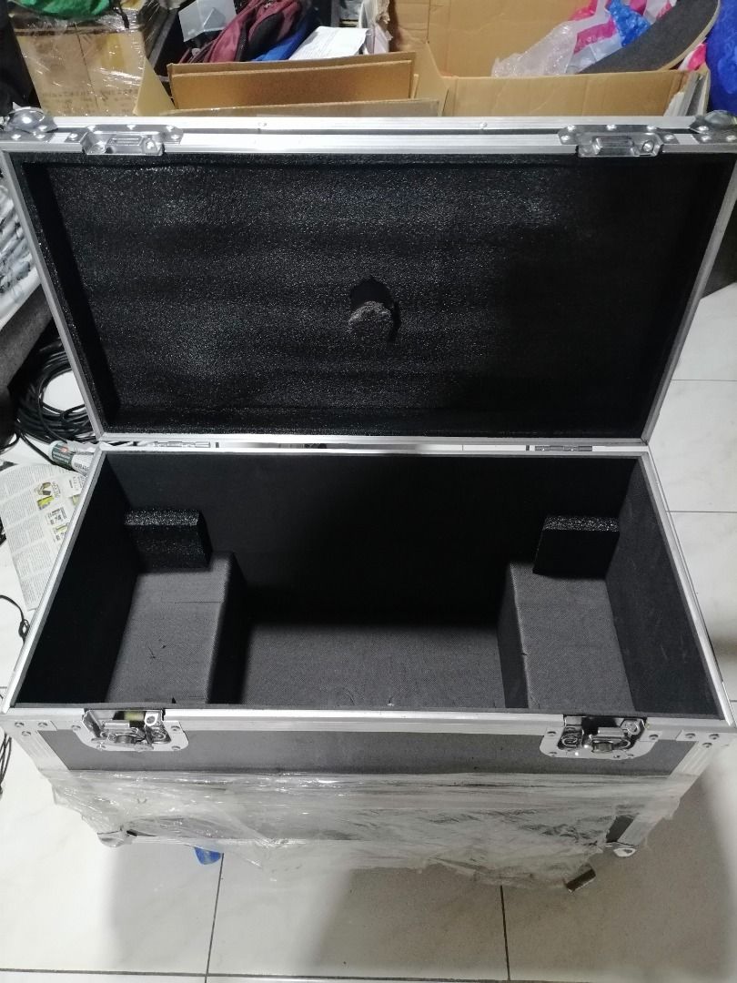 Tourcase hardcase flight case (Category: Other Audio Equipment) located in Quezon City. Submitted by newwhale.f1c027 (Listing ID 1461565412, Image 1). Description: P4500 #tourcase #flightcase #hardcase Size inside the box 26"x13.5"x17" Almost new. Pick up Lagro fairview Q.C. Or via lalamove. Delivery fee sagot po ni buyer. Call me 092zero8114159 .