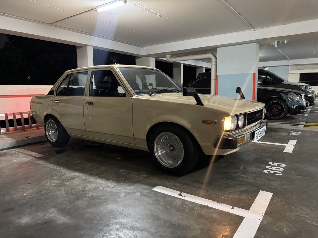 Toyota Corolla KE70 KE70 Corolla Manual (Category: Used Cars) located in Singapore. Submitted by ohelo (Listing ID 1461700841, Image 3). Description: Toyota corolla Ke 70. Shock absorber coil over Proton carb Current on steel rim Aircon very cold Normal black plate Come with EP plate tally with logcard since day 1 I have SSR Mk 1 rim Coe till: 31 Aug 2031 .