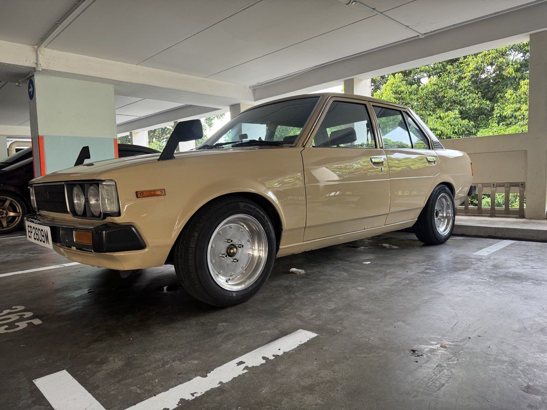 Toyota Corolla KE70 KE70 Corolla Manual (Category: Used Cars) located in Singapore. Submitted by ohelo (Listing ID 1461700841, Image 1). Description: Toyota corolla Ke 70. Shock absorber coil over Proton carb Current on steel rim Aircon very cold Normal black plate Come with EP plate tally with logcard since day 1 I have SSR Mk 1 rim Coe till: 31 Aug 2031 .