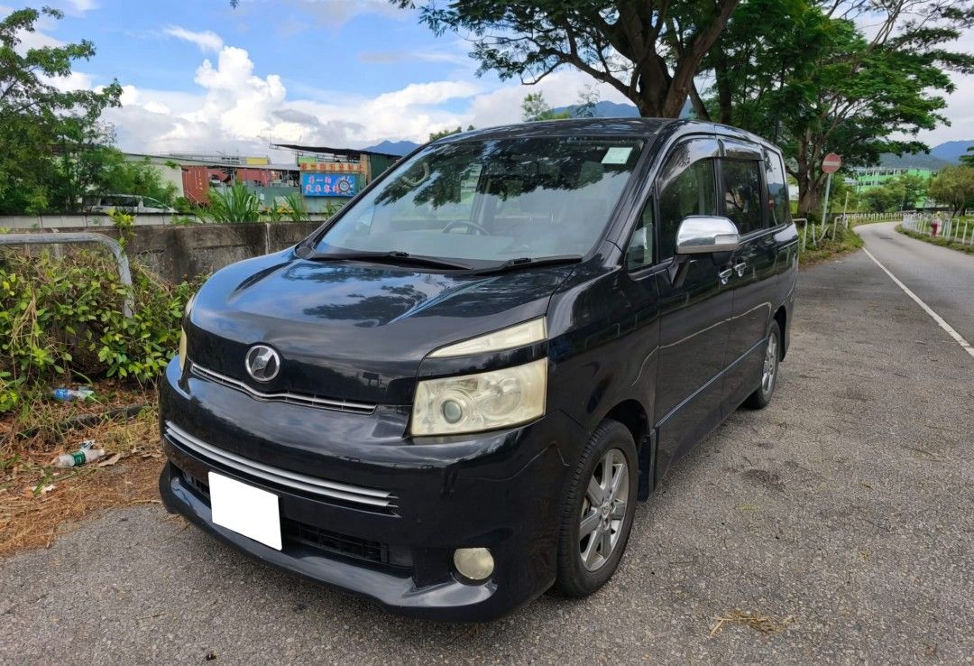 Toyota Voxy 2.0 (A) （分類：車輛放售）位於 Hong Kong。 由 motor_recycle_co. 提交（商品編號 1458037554，圖片 1）。簡介： 廠名: TOYOTA 型號：VOXY 類型：私家車 年份：2009 動力：電油 座位：8 規格：自動波 容積：1986cc 首數：0 牌費：14/09/2026 顏色：黑色 設備：1字、合金呔鈴、雙電門、皮座、天窗、藍牙車機、冷氣凍、好力慳油、 售價：$22.000- #MotorRecycleCompany #carrental#香港二手車 #香港買車 #元朗車行 #元朗錦田#高價收車 #舊車高價回收#賣車 #買車 #驗車#優質二手車 #二手車買賣 #二手車推薦#寄賣二手車 #寄賣服務 #寄賣#家庭車 #七人車推介 #SUV現車 #商用Van #慳油代步車#一站式服務 #一條龍服務#汽車保險 #汽車維修 #汽車保養 #汽車貼膜鍍膜#粵車南下 #粵港兩地牌 #粵港牌車輛#租車 #二手車租車 #香港租車 #日