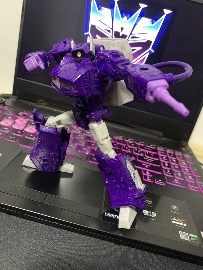 Transformers Dramatic Capture Series - Shockwave (Category: Action & Battle Toys) located in Manila. Submitted by itsukeii (Listing ID 1461601120, Image 3). Description: Transformers Takara Tomy Dramatic Capture Series (DCS) "Nemesis Bridge" Shockwave Complete, comes with no manual. Shipping/Delivery fee is to be paid by the buyer. Payment: GCash/BDO Delivery: J&T For any inquiries or negotiations feel free to PM me..