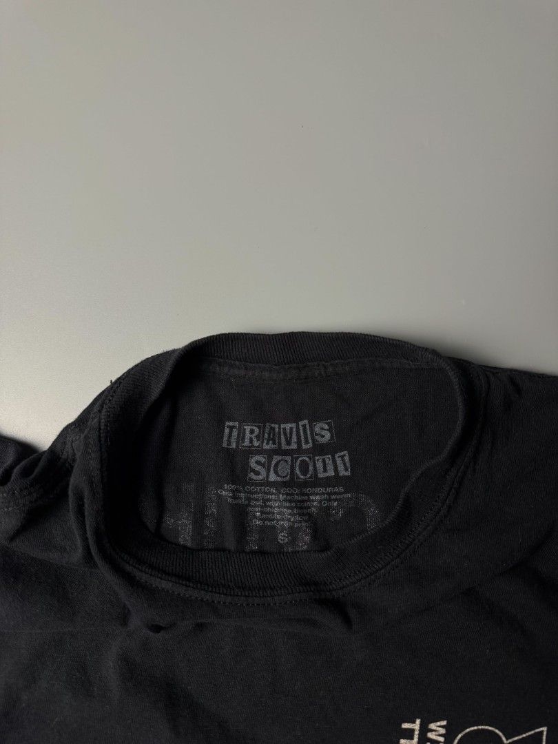 TRAVIS SCOTT TOUR (Category: Longsleeves) located in San Pedro. Submitted by jv_aman_ (Listing ID 1461768438, Image 3). Description: .