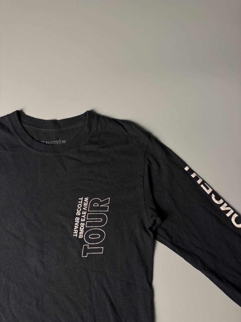 TRAVIS SCOTT TOUR (Category: Longsleeves) located in San Pedro. Submitted by jv_aman_ (Listing ID 1461768438, Image 2). Description: .