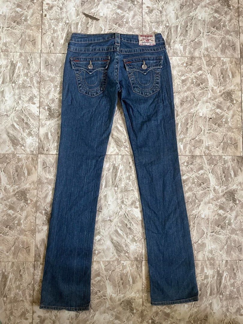 True Religion Joey Billy Flared Skinny (Category: Jeans) located in Alburquerque. Submitted by gersonlanzaderas (Listing ID 1461714550, Image 1). Description: Excellent condition Size 26-28 No issue 10/10 color rate.