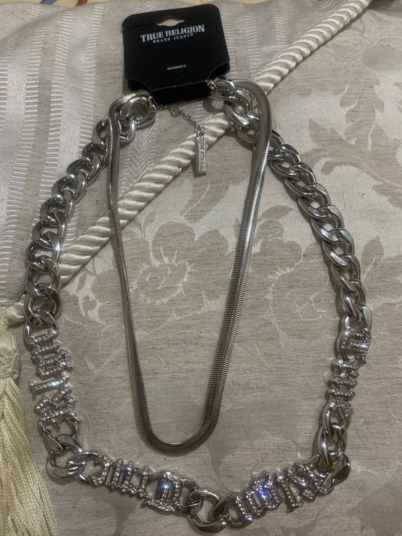TRUE RELIGION Chunky layered necklace (Category: Necklaces) located in Dasmarinas. Submitted by fameandfad (Listing ID 1461772553, Image 1). Description: Brandnew Authentic True Religion layered necklace with Logo script featuring a chunky silver-toned chain with rhinestones Bought for 5k Never worn .