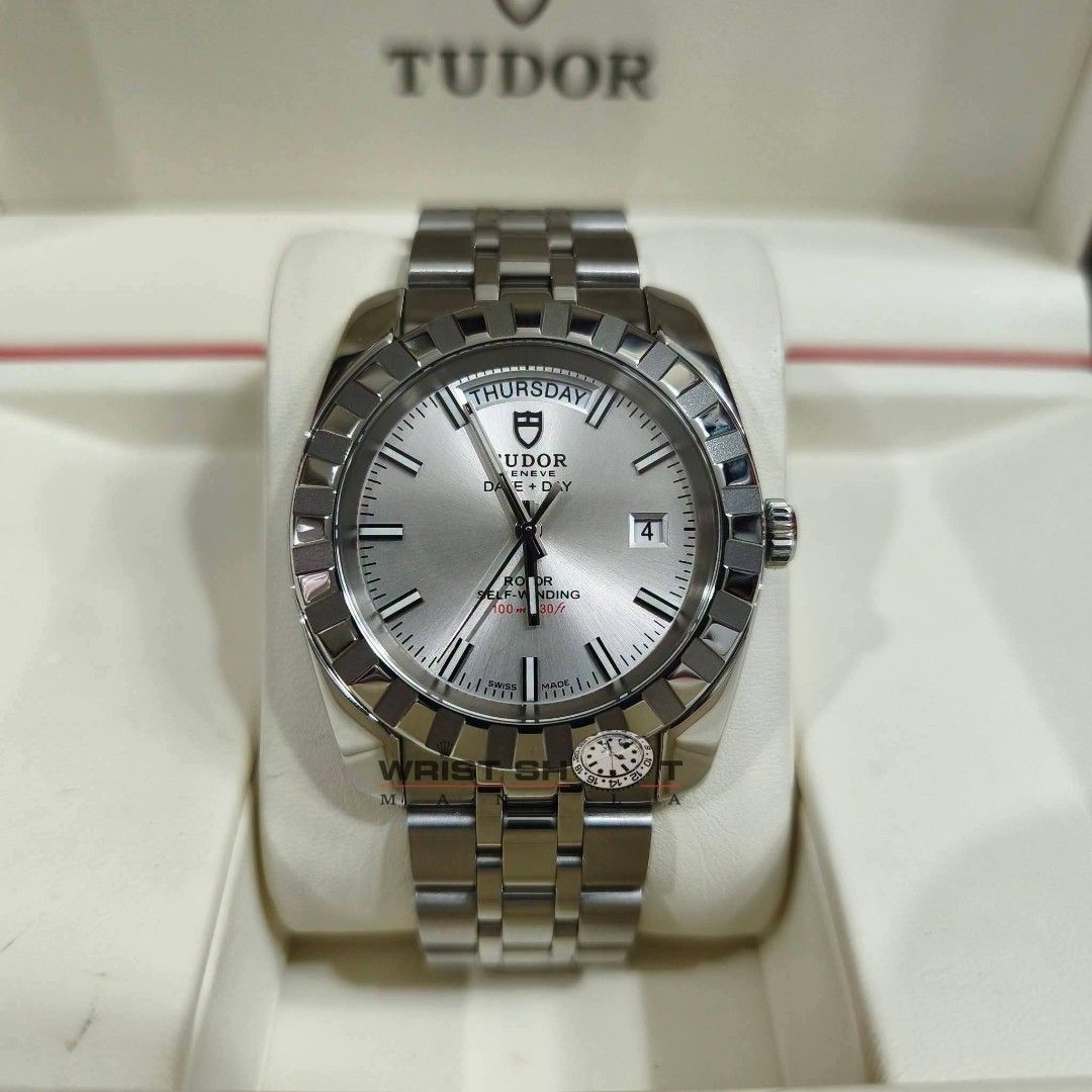 Tudor Classic (Category: Men's Watches) located in Quezon City. Submitted by wristshotmanila (Listing ID 1461699635, Image 1). Description: Tudor Classic 128,000 pesos Day date Reference: 23010 Year: 2014 Rating: 9/10 Crystal: sapphire Movement: automatic Case: 40mm Bracelet: fits 7.75 inches wrist Complete set IG: @wrist_shot_manila TikTok: @wristshotmanila #wristshotmanila #TUDORCLASSIC #tudordaydate #TudorWatch #swissmade.