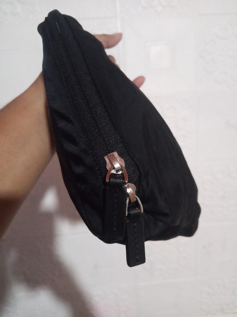Tumi (Category: Backpacks) located in Zamboanga. Submitted by alminajammang19 (Listing ID 1461723733, Image 3). Description: authentic Tumi packable backpack from Japan surplus.
