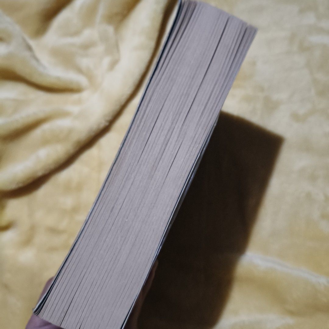 Twin Crowns by Catherine Doyle & Katherine Webber (Category: Storybooks) located in Villasis. Submitted by rajjinni (Listing ID 1461706554, Image 2). Description: .