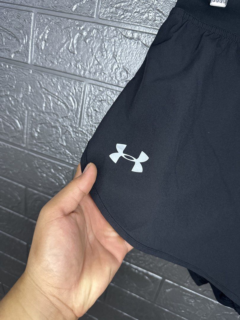 UA Cool Switch Split Shorts (Men’s) ‼️Authentic / Legit‼️ (Category: Activewear) located in Palompon. Submitted by jlaurentemazoo (Listing ID 1461760959, Image 3). Description: UA Cool Switch Split Shorts (Men’s) ‼️Authentic / Legit‼️ Size Large on Tag W: 30 can stretch to 34 L: 9 Good as New Condition 10/10 Color Rate No Issue/Flaws Detailed Photos are Posted 385 Pesos Only Unli Vouch and Vcall for safety purposes.