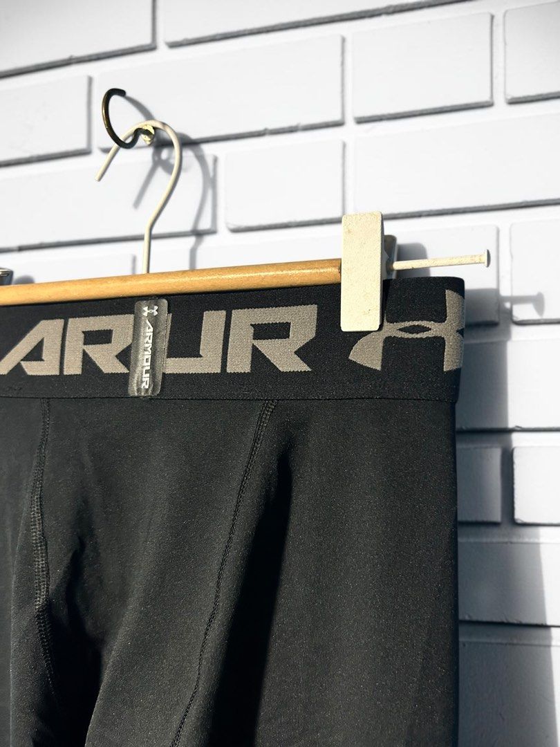 Under Armour Medium HeatGear Armour Legging (Category: Activewear) located in Caloocan City. Submitted by marcapina2211 (Listing ID 1461753875, Image 3). Description: Under Armour Medium HeatGear Armour Legging Size: Medium (Stretchable) No issue. Excellent condition 📍North Caloocan.