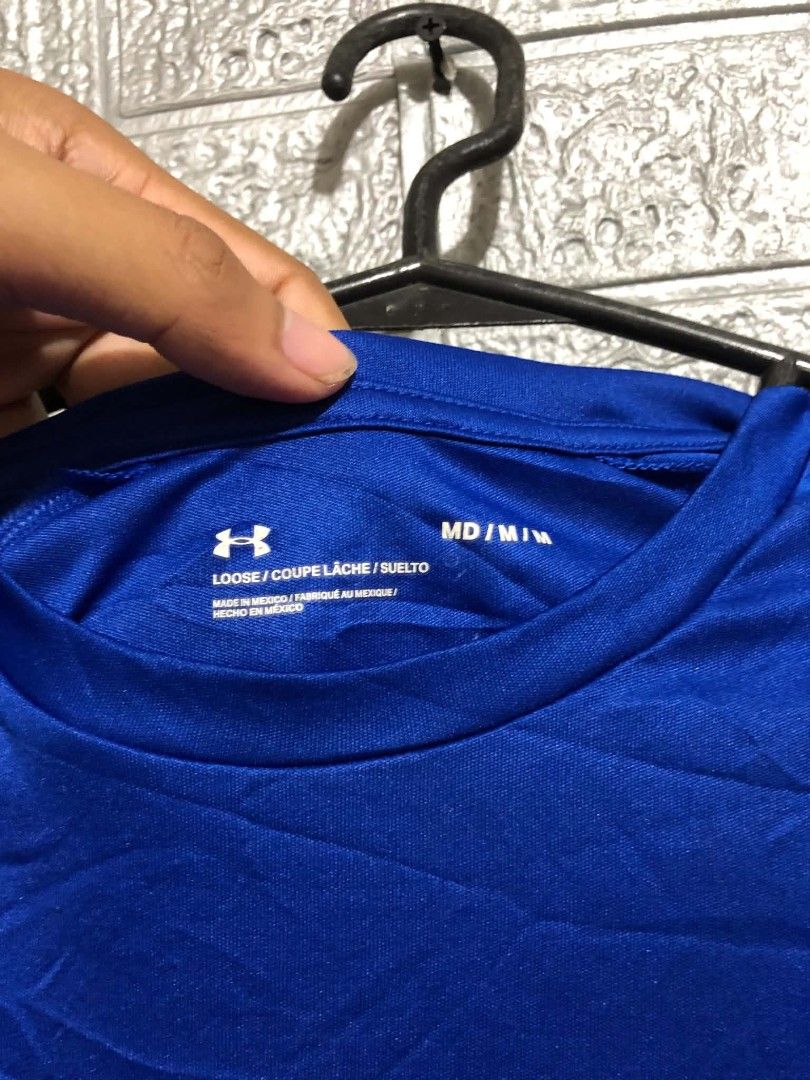 Under Armour Shirt (Category: Tshirts & Polo Shirts ) located in Manila. Submitted by wildshark-33d3 (Listing ID 1461776658, Image 3). Description: Authentic Excellent condition No issue.
