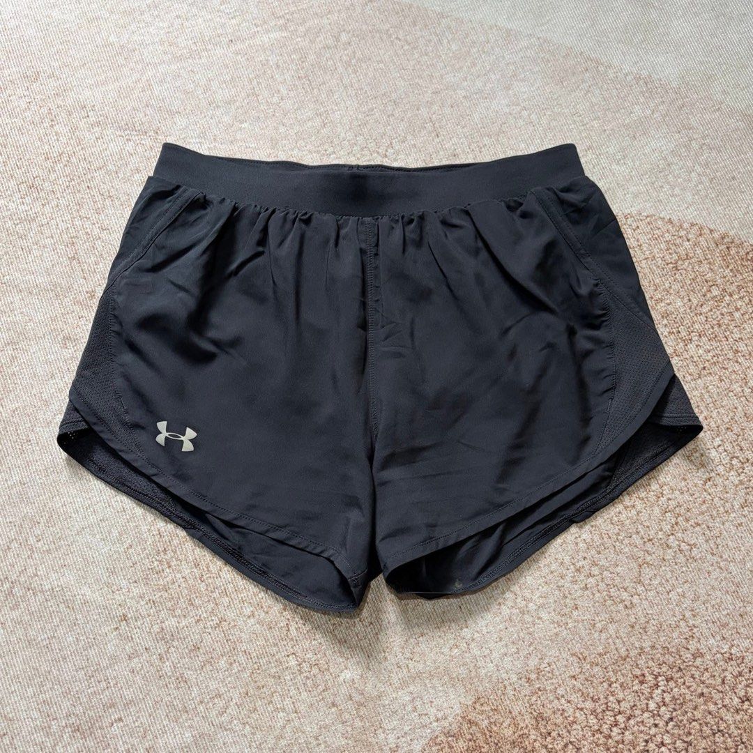 Underarmour short (Category: Activewear) located in Manila. Submitted by justin.jeyeneyshop (Listing ID 1461730118, Image 2). Description: W29-33 L13.5 With inner, pocket UA .