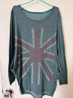 (Category: ) located in . Submitted by fafaneedtoclearwardrobe (Listing ID 1461723375, Image 1). Description: .