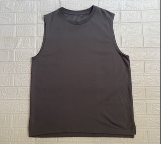 (Category: ) located in . Submitted by clear_out_closet (Listing ID 1461595379, Image 1). Description: .
