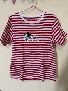 (Category: ) located in . Submitted by fafaneedtoclearwardrobe (Listing ID 1461725637, Image 1). Description: .