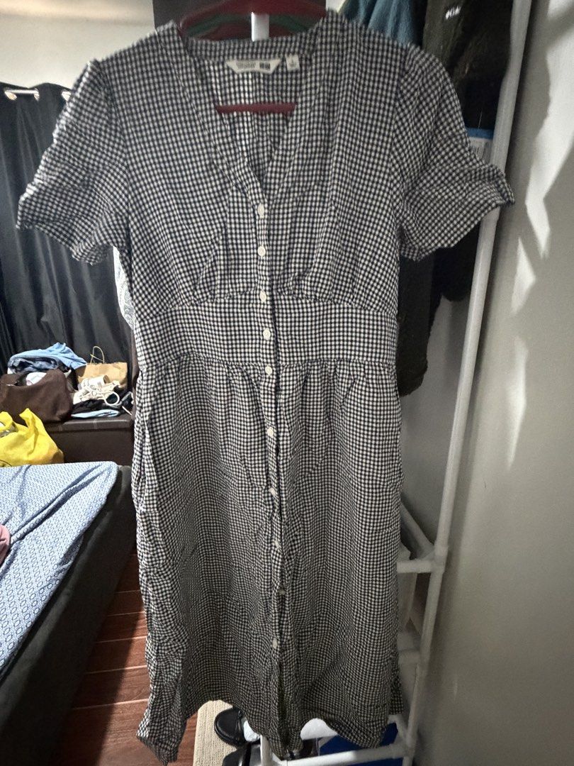 Uniqlo Gingham Dress (Category: Dresses) located in Tarlac. Submitted by shopaholic924 (Listing ID 1461573041, Image 2). Description: No flaws used only once.