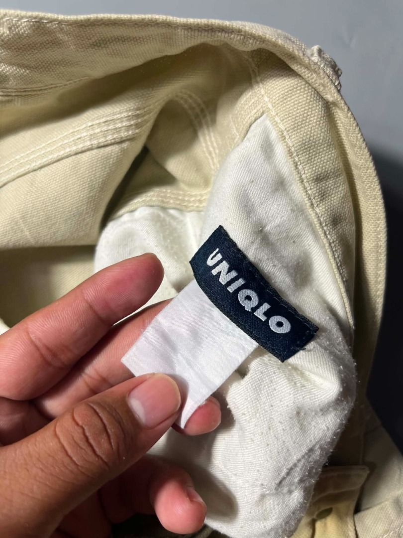 UNIQLO JORTS (Category: Shorts) located in General Santos City (Dadiangas). Submitted by arjay_genita (Listing ID 1461672985, Image 3). Description: ‼️Size 32-36 L21 ‼️Excellent condition ‼️Color rate 9.5./10 ‼️Need Wash.