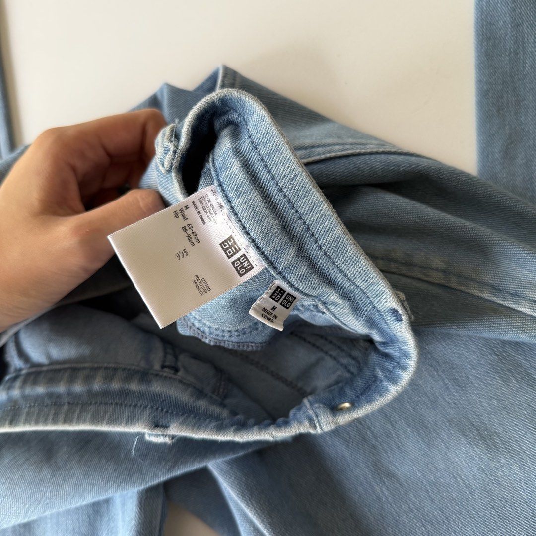 Uniqlo Light Blue Denim Jeans Size M (Category: Jeans) located in Manila. Submitted by thedailythreadclub (Listing ID 1461605474, Image 3). Description: - Uniqlo Light Blue Denim Jeans - Size: Medium (M) - Features: Comfortable elastic waistband, classic straight leg fit - Material: Durable denim - Origin: Made in China - Ideal for: Casual everyday wear.