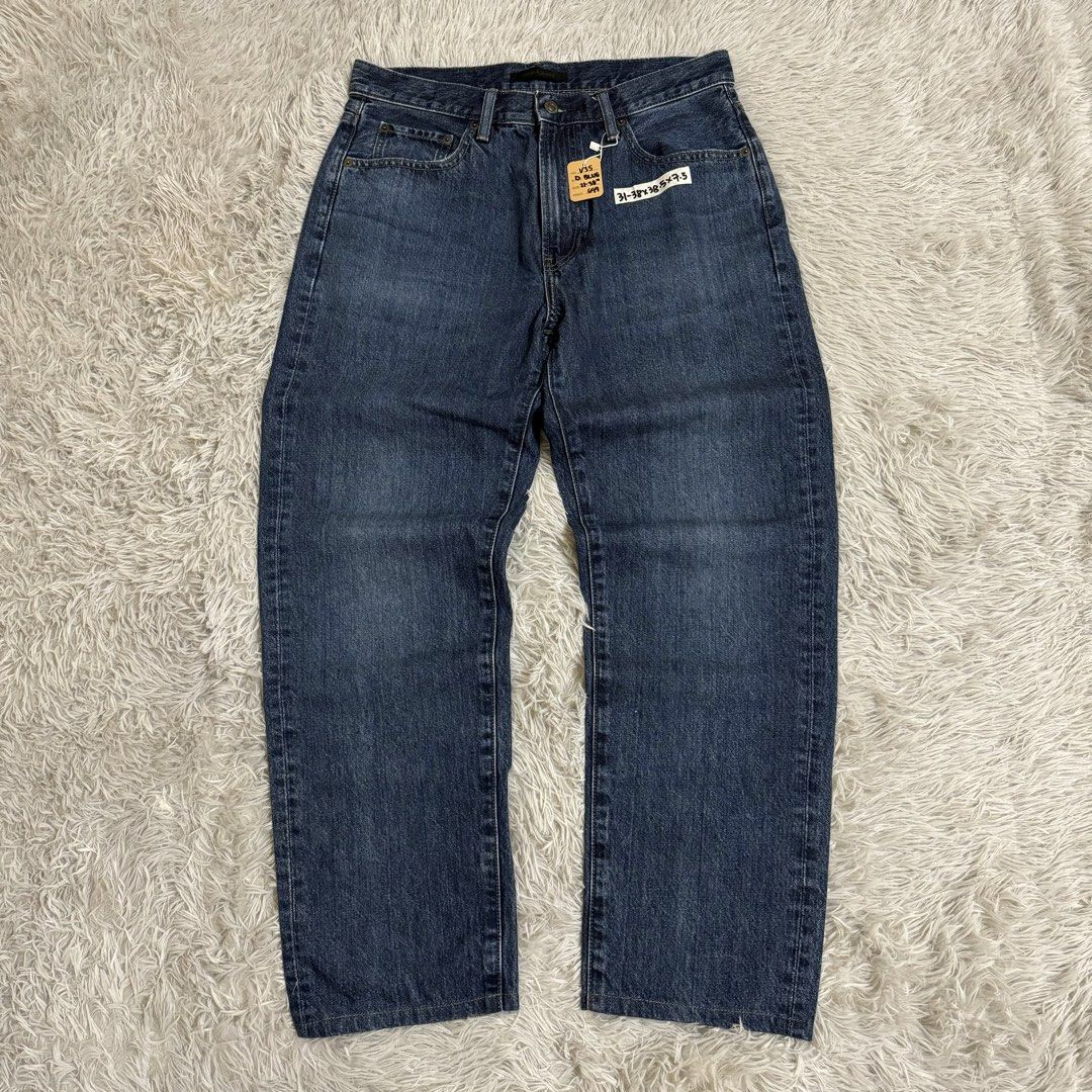 UNIQLO MEN’S REGULAR FIT JEANS (Category: Jeans) located in Manila. Submitted by thrifthing_121102 (Listing ID 1461743442, Image 1). Description: UNIQLO MEN’S REGULAR FIT JEANS •WAIST - 31” •LENGTH - 38.5” •HEM - 7.5” •EXCELLENT CONDITION •NO ISSUES ₱699 + SF ✅All items are in excellent to new condition. ✅Color may vary due to lighting. 📦J&T Express or Lalamove Shipping. 💸Gcash Payment. 📍Moonwalk, Paranaque City.
