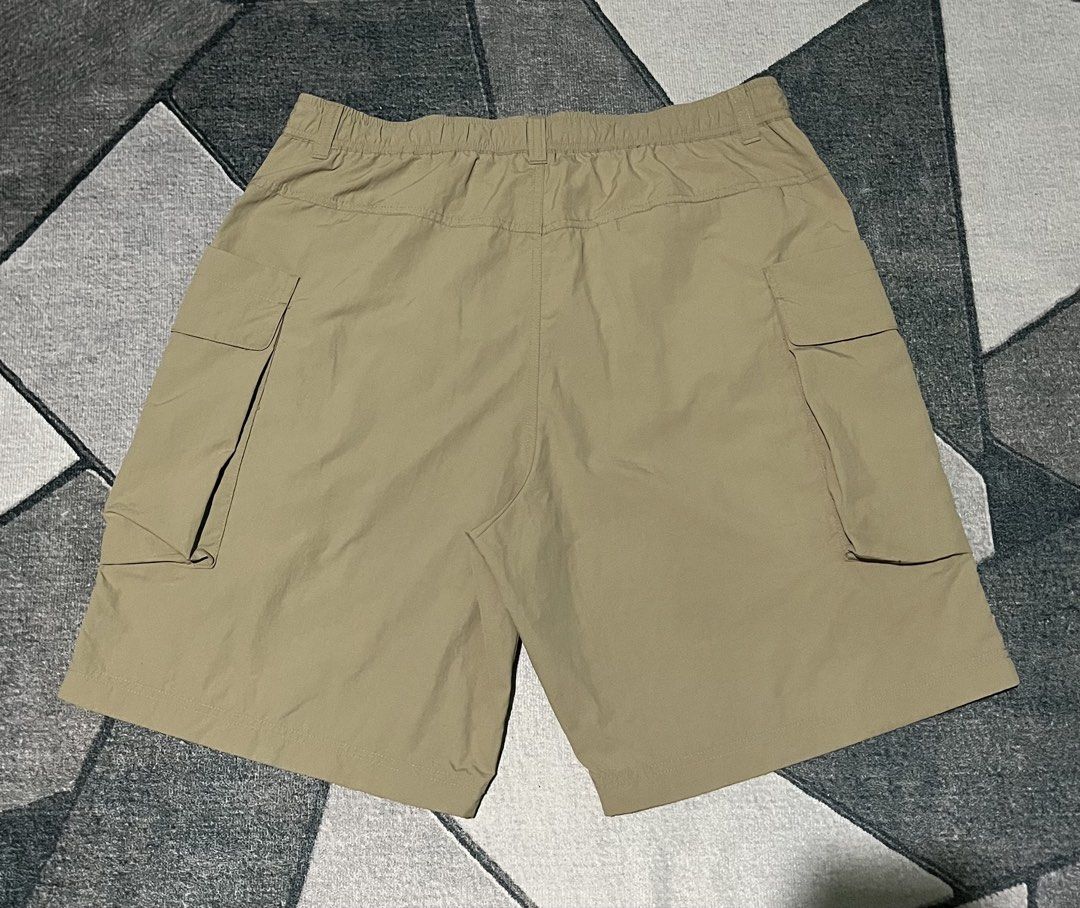 Uniqlo U Parachute Cargo Shorts (Category: Shorts) located in Cabanatuan. Submitted by nik.ko (Listing ID 1461741522, Image 2). Description: Uniqlo U Parachute Cargo Shorts Size XL on tag Waist 36 to 39 Lenght 22 Leg opening 13.5 Inseam 9.5 Like new no issues Nueva ecija Price 700 fix + sf j&t.