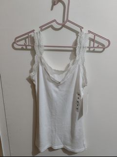 (Category: ) located in . Submitted by uniqlover (Listing ID 1461699254, Image 1). Description: .