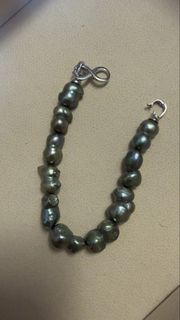 (Category: ) located in . Submitted by pearlry (Listing ID 1461680785, Image 1). Description: .