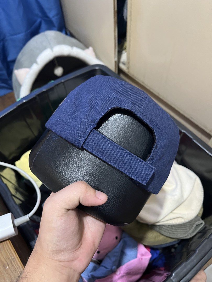 US Navy Veteran Cap (Category: Caps & Hats) located in Baguio. Submitted by fishy___fish (Listing ID 1461583176, Image 2). Description: Velcro adjuster .