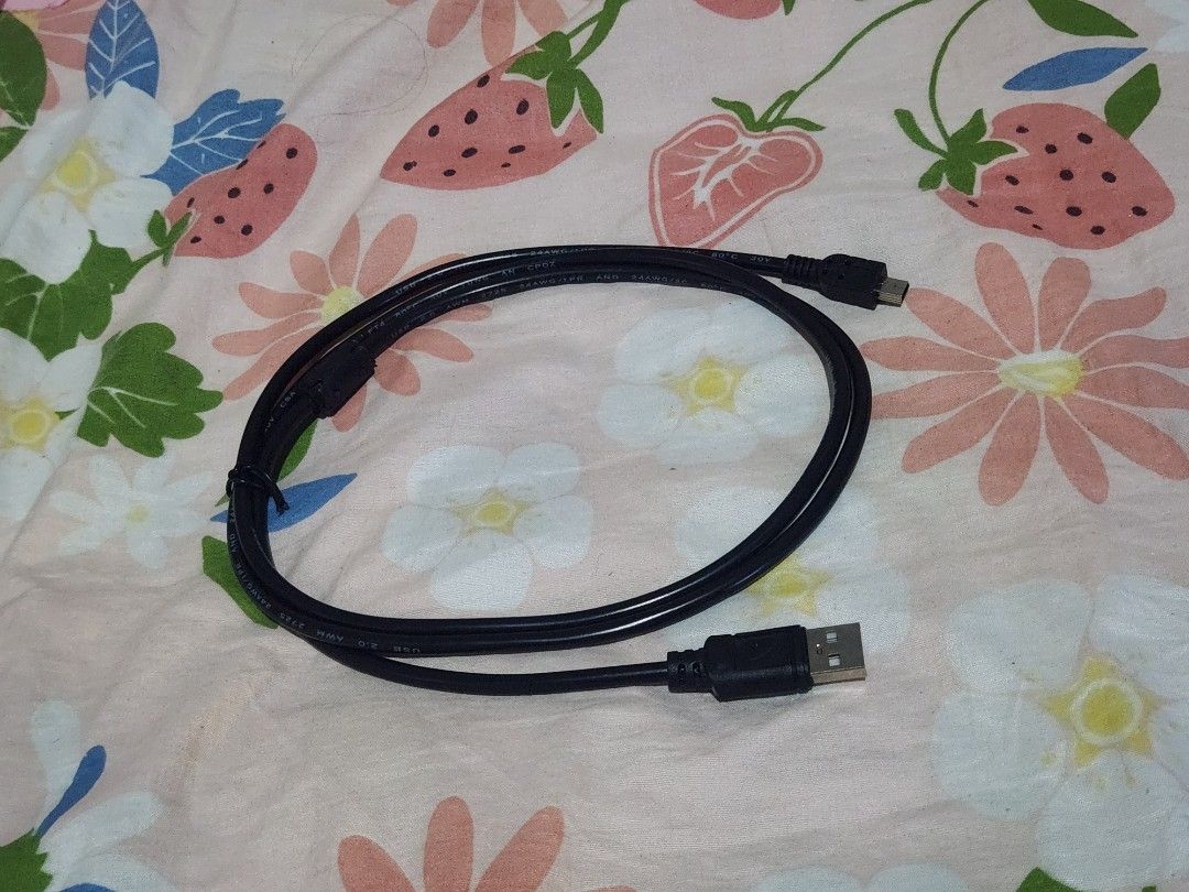 USB 2.0 Cable A to Micro B (Category: Cables & Adaptors) located in Caloocan City. Submitted by jayrevidizo (Listing ID 1461588212, Image 1). Description: Brand New Controller Charger for Ps3 -Mahaba at matibay -1 day warranty -Pick up or delivery via lalamove/LBC Location: Dasmariñas,Cavit.