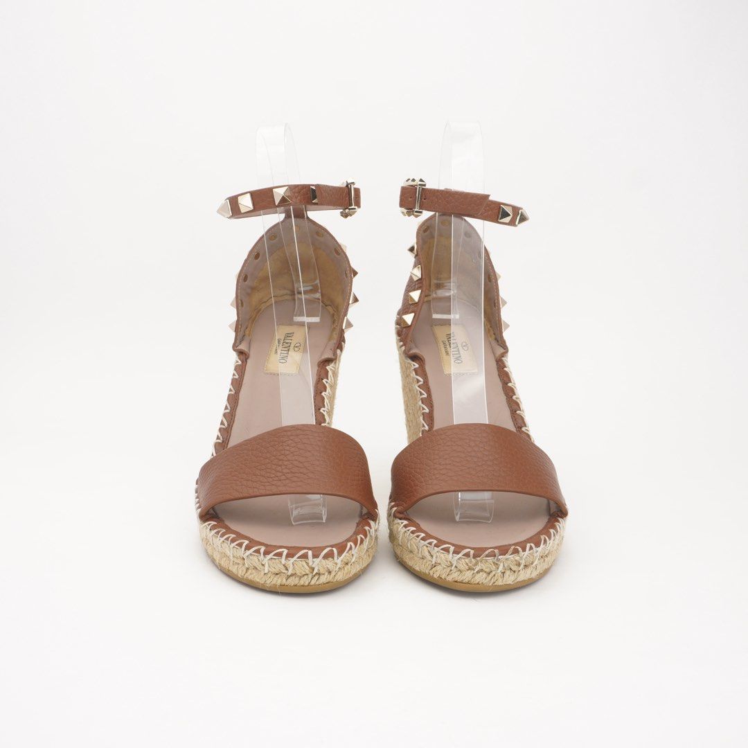 Valentino Brown Rockstud Espadrille Wedge (Category: Sneakers & Footwear) located in Taguig. Submitted by dluxenest (Listing ID 1461628681, Image 2). Description: Last price posted You may follow us on IG : dluxenest FB : Dragons Luxe Nest.