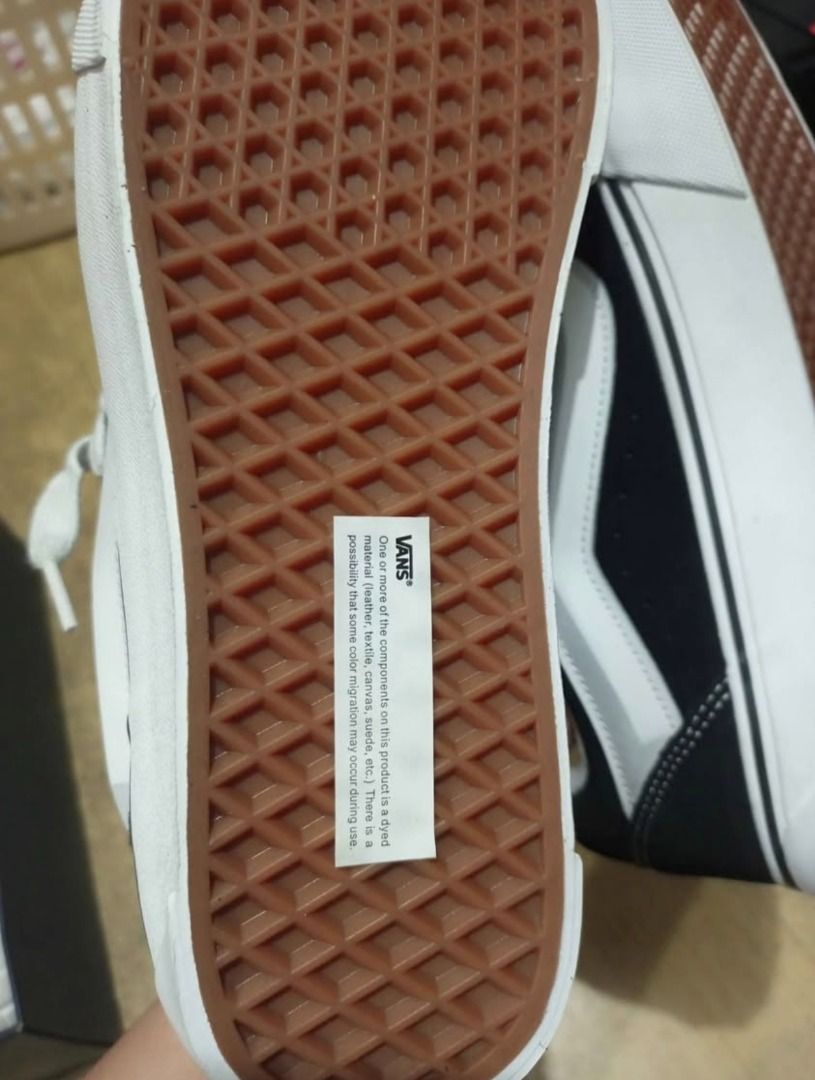 Vans Knu Skool - Original (Category: Sneakers) located in Caloocan City. Submitted by duday.cupcak3 (Listing ID 1461670693, Image 3). Description: Never been used.