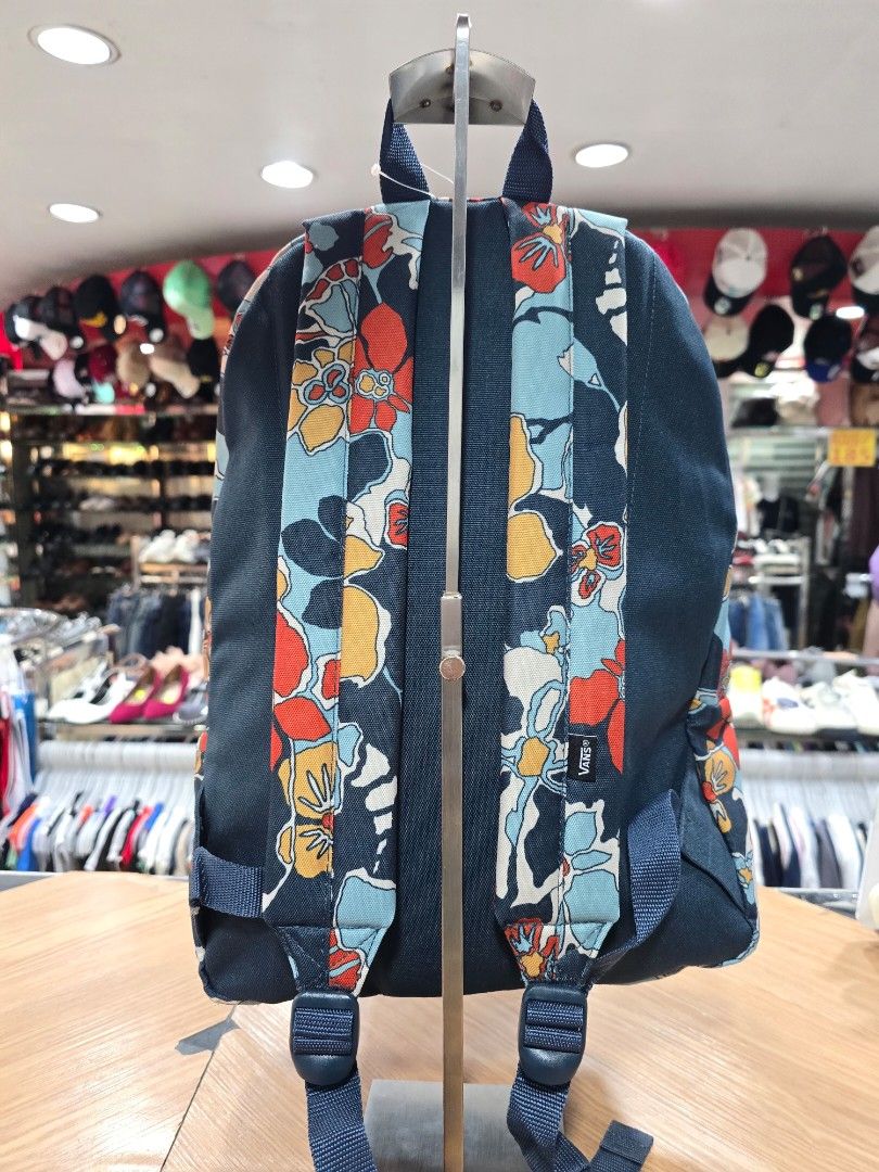 Vans Old Skool Backpack (Category: Backpacks) located in Iba. Submitted by conditionexcellente (Listing ID 1461668383, Image 3). Description: .