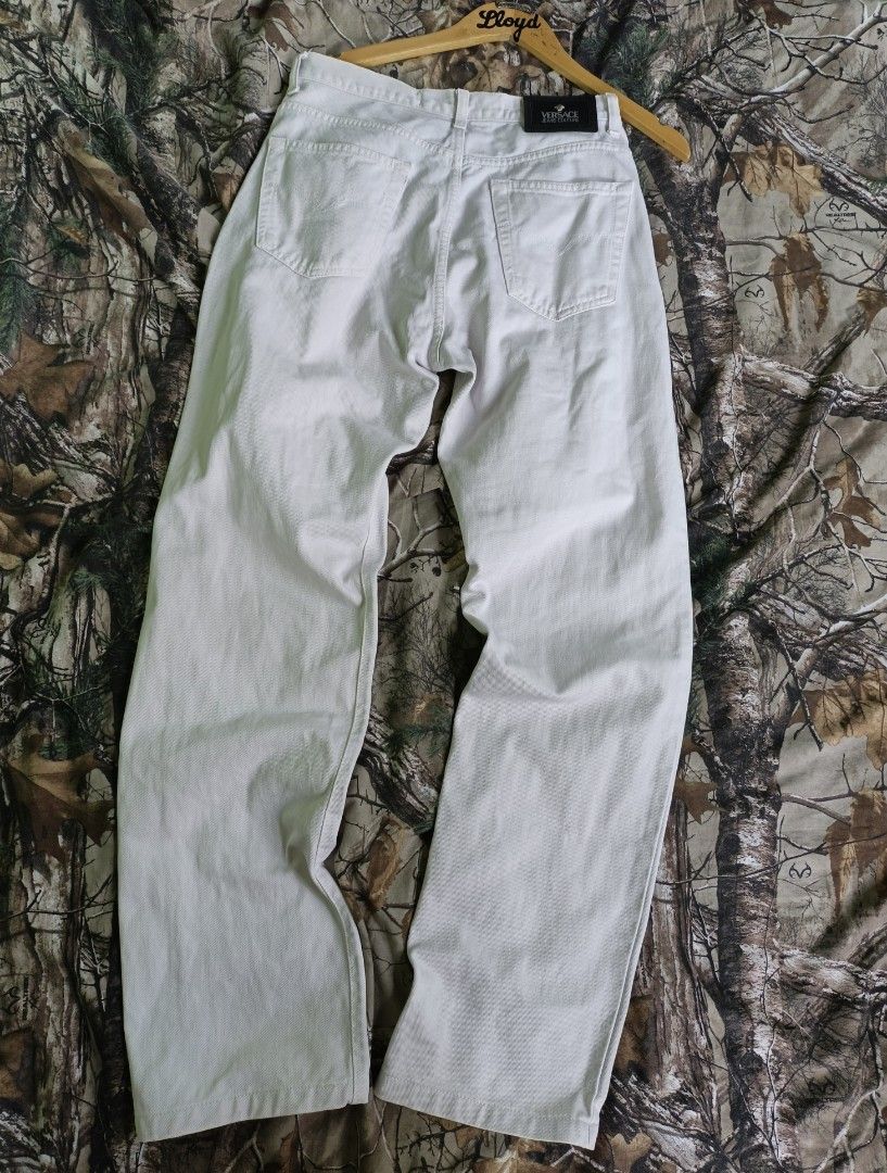 Versace couture (Category: Jeans) located in Manila. Submitted by chavez_lloyd (Listing ID 1461580935, Image 3). Description: #WTS Vrsace Jeans Couture pants Waistline: 28-29 Length: 41 button fly Excellent cond Location: negross occidental.