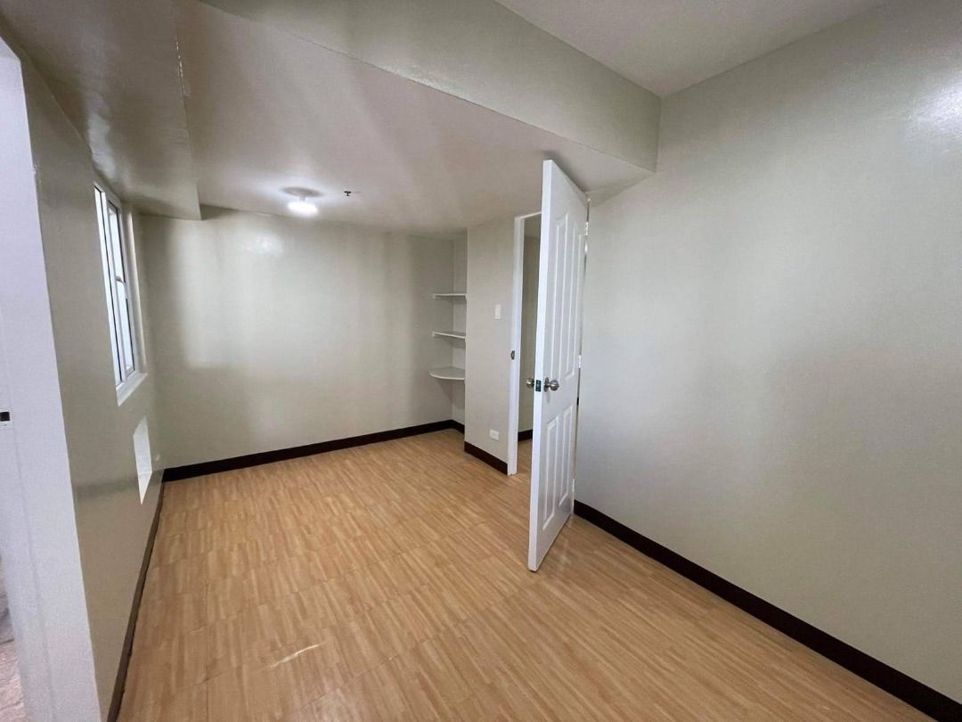 Victoria Station 1 2 BR unit (Category: Apartments & Condos) located in Quezon City. Submitted by jmpgutierrez (Listing ID 1461587112, Image 2). Description: For sale: Victoria Station 1 2 BR unit Victoria Station 1, EDSA, Quezon City Floor area: 49 sqm Condominium unit Residential 2 BR 1 T&B 17th floor Outdoor kitchen Asking price: PHP 4,544,000 https://www.pgr.com.ph/residential-1/2024/3/16/victoria-station-1-2-br-unit -- Jose Mari Pangandian G